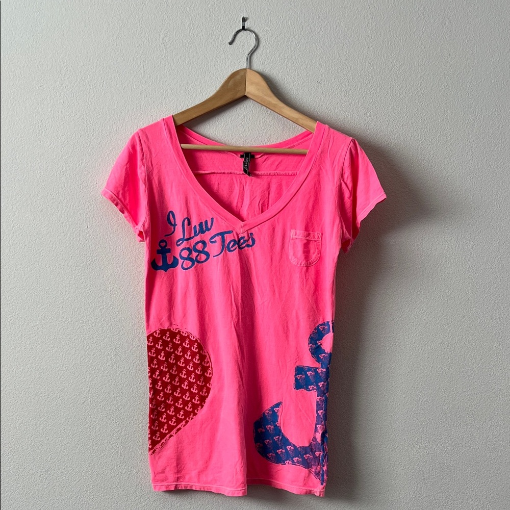 Vintage 88 Tees Women's Size S V-Neck Bright Pink Tshirt
